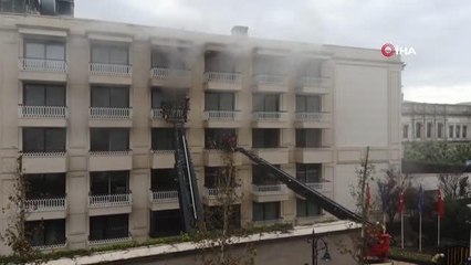 Beşiktaş Kaymakamı Önder Bakan: "Can kaybı yok, 3 işçi dumandan etkilendi"