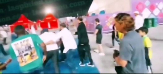 خبر عاجل⛔سامويل إيتو يهاجم على يوتيوبرز جزائري