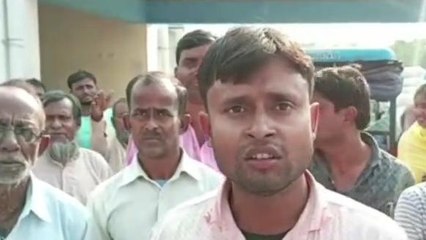 দঃদিনাজপুরঃ ধান বিক্রি নিয়ে কৃষক বিক্ষোভে ধুন্ধুমার কান্ড ! দেখুন ভিডিও