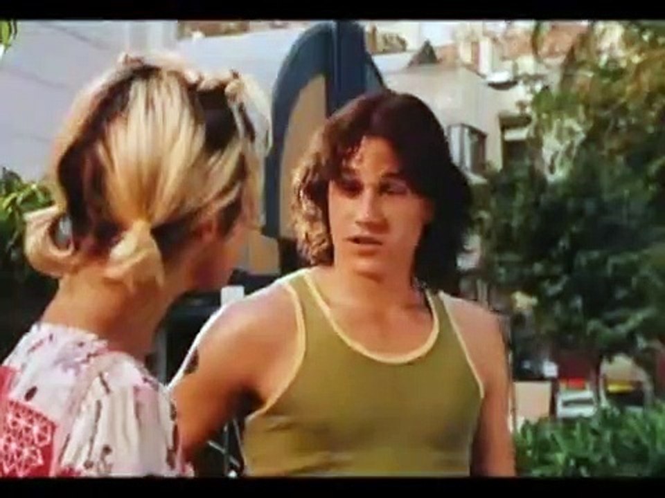 Two Hands Bande-annonce (EN)