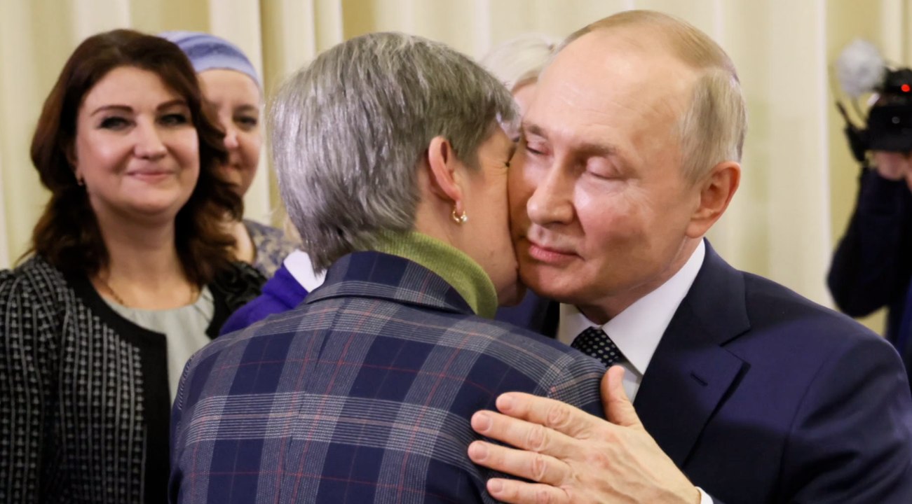 Die Wahrheit über Putin und die Soldaten-Mütter