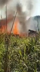 Confira imagens do avião do Palmas pegando fogo