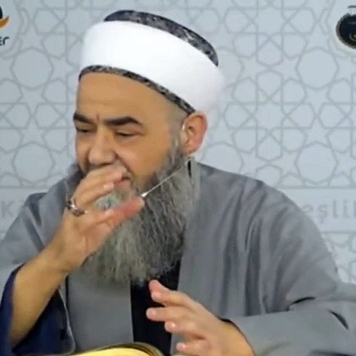 Cübbeli Ahmet: Mini eteklilerin laflarıyla aileleri zan altında bırakmak Müslümana yakışmaz