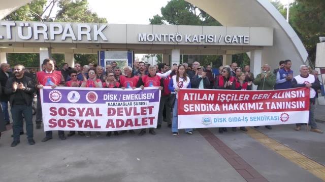 İzmir'de İşten Atılan Sigara Fabrikası İşçilerinin Eylemi 81. Gününde: Haklarımız Tanınana Kadar Mücadelede Kararlıyız. Asla Vazgeçmeyeceğiz