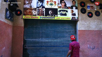 يملك مقتنيات ملكية من الحرب العالمية.. ظاظا يجمع ذكريات مصر وتاريخها