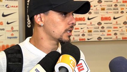 Fagner elogia evolução da equipe com Coelho