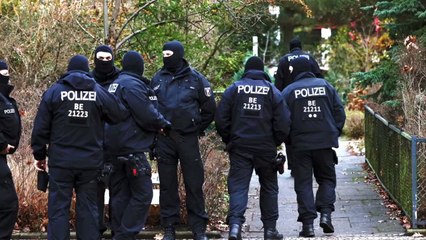 Reichsbürger-Gruppe: Enthüllung einer 'Feindesliste' bei Razzia ⚠️
