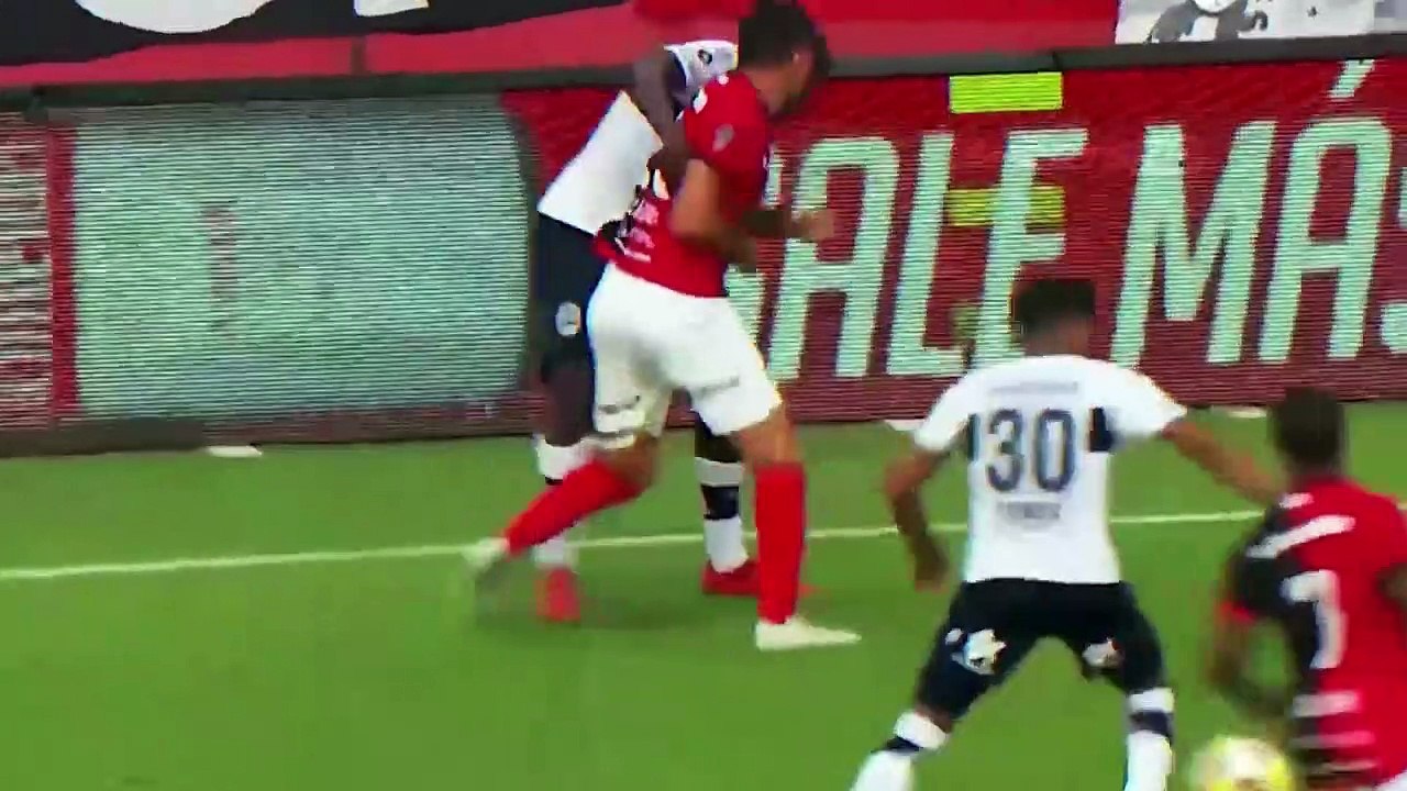 Moments that Can't be Repeated in Football Moment caught on Camera