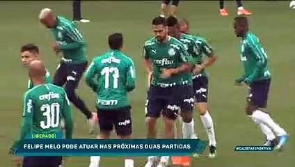 Luiz Adriano volta a treinar com bola, mas ainda é dúvida