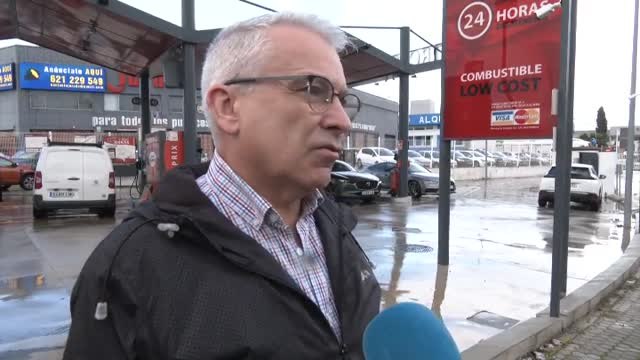 Los efectos de la borrasca: fuerte tormenta en Sevilla y tornado en Cádiz