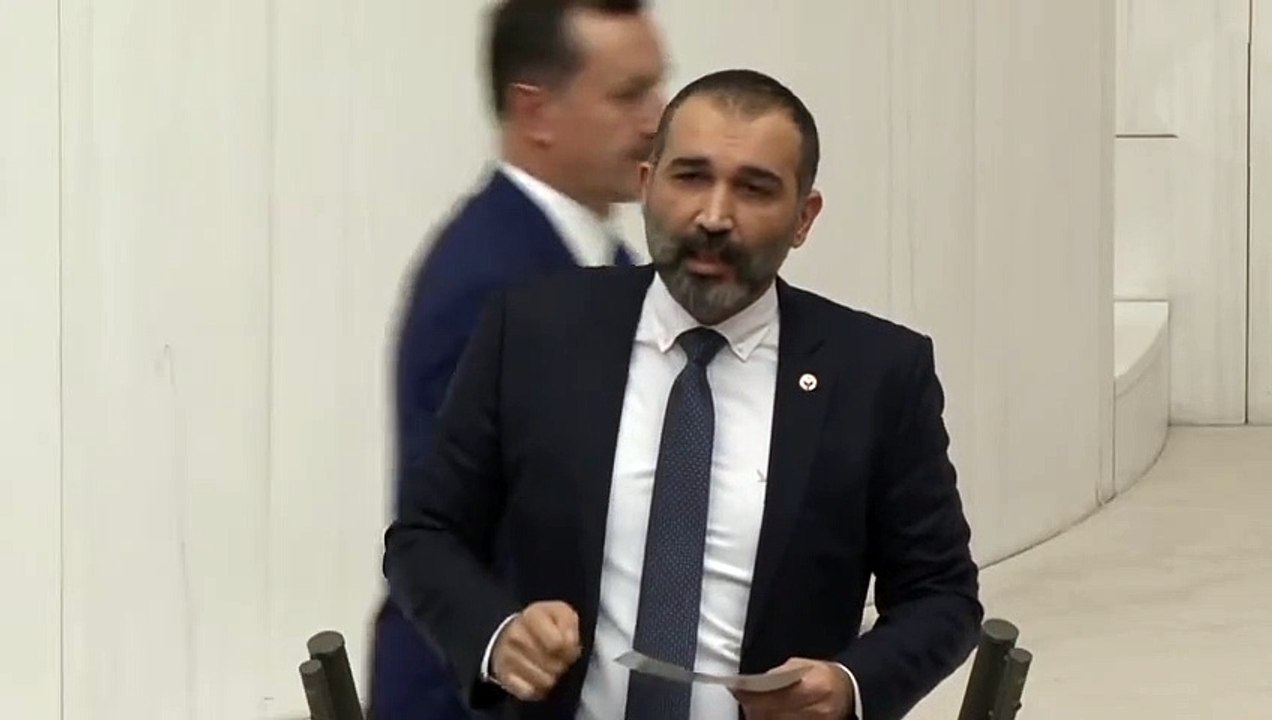 TİP'li Barış Atay, her olayda "takipçisi olacağız" diyen iktidara yüklendi