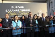 Bakan Kasapoğlu, Burdur'da 1900 kişilik öğrenci yurdunun açılışını yaptı