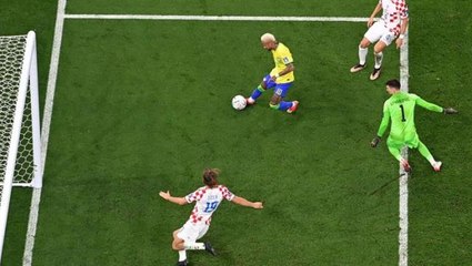 Yok artık Neymar! Pele'nin rekorunu egale etti