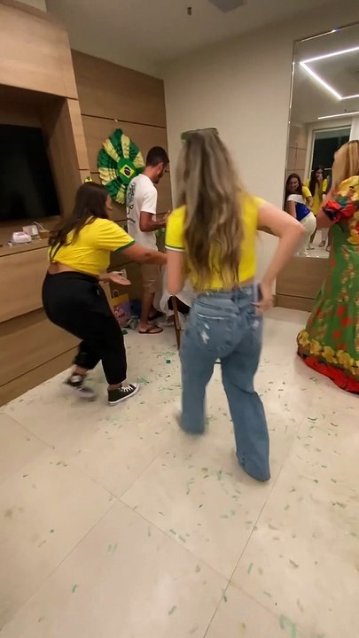 Birthday Girl Knocks Over Cake
