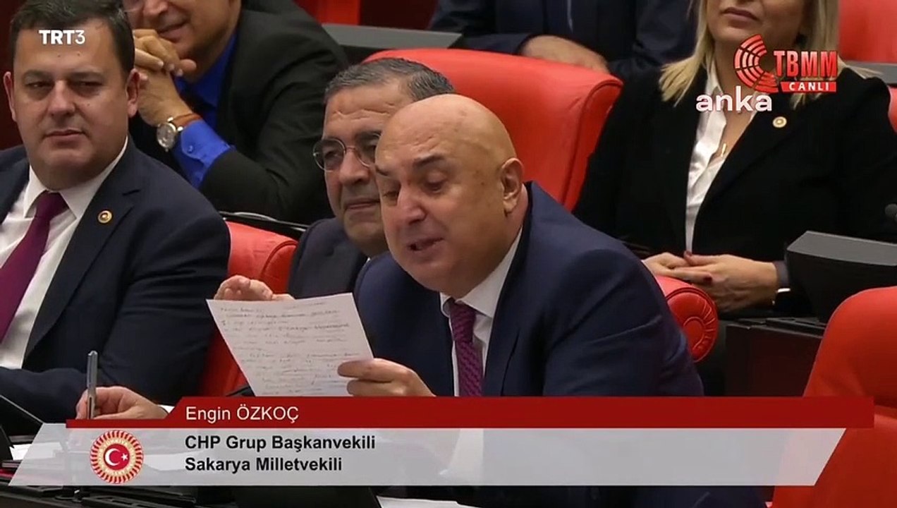CHP'li Özkoç'tan Bakan Kirişci'ye: Sen, Cumhurbaşkanı’ndan talimat alıp yangın söndüren bir bakan olarak tarihe geçtin!