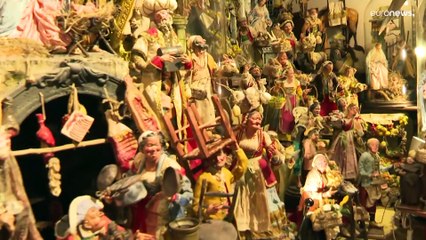 La tradizione del presepe napoletano non invecchia mai