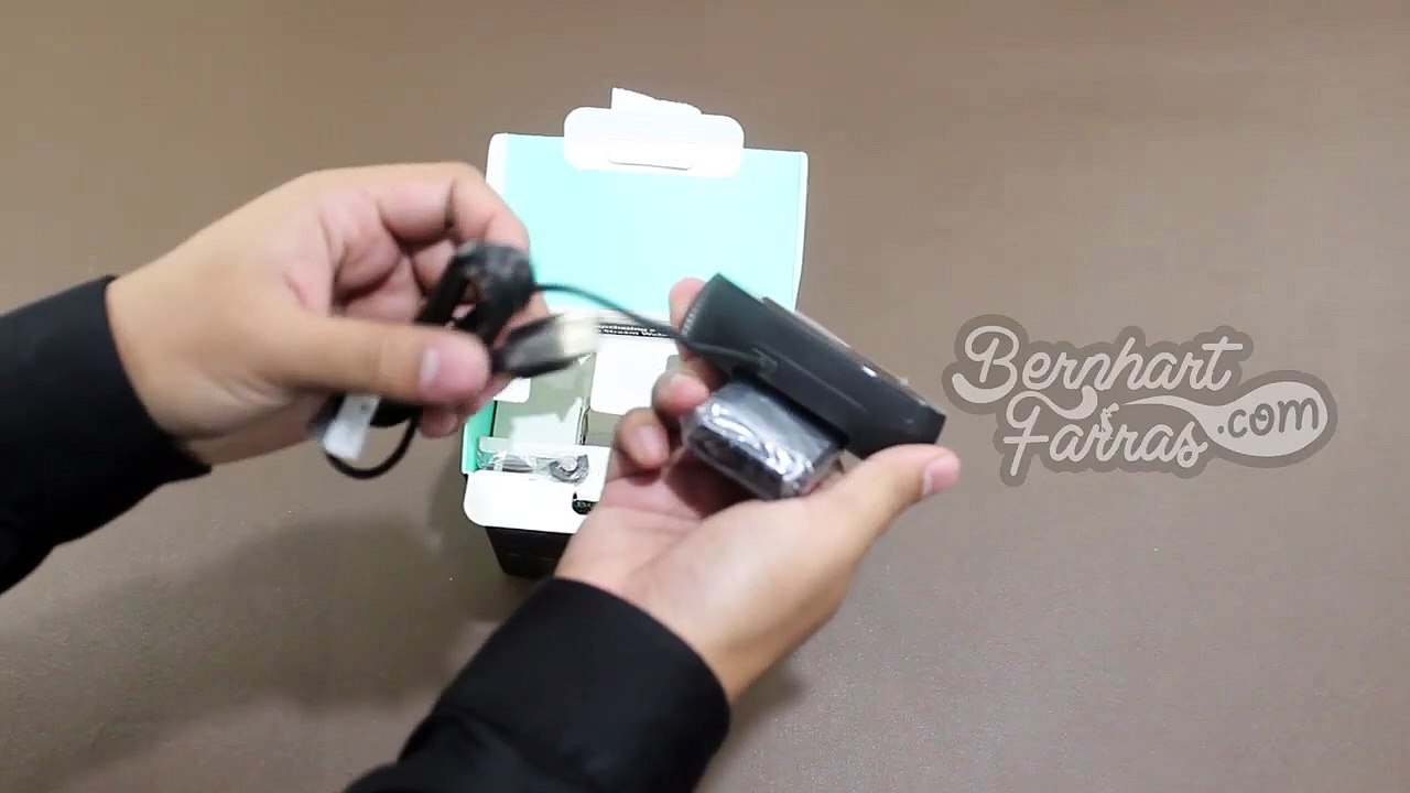 Unboxing Logitech C922 Pro HD Stream Webcam _ Membuka Kotak