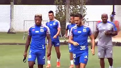 Confira imagens do treino do Santos desta quarta-feira