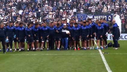 Torcedores do Gimnasia y Esgrima receberam com festa Diego Maradona