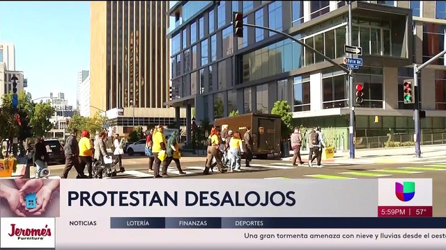 Inquilinos en San Diego bajo propiedades de Blackstone se manifiestan contra desalojos