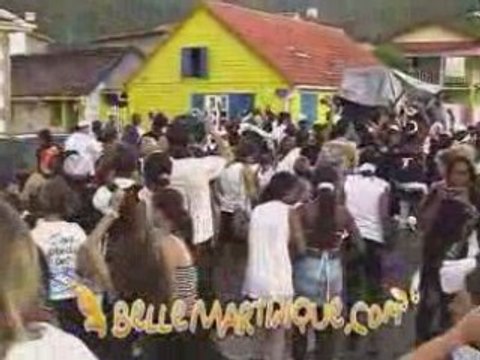 Carnaval Martinique Bruler Vaval