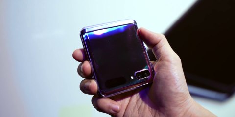 HP ajaib lagi  Rasanya nyobain Samsung Galaxy Z Flip