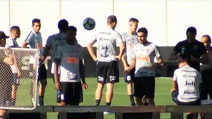 Veja imagens do treino do Corinthians desta sexta-feira