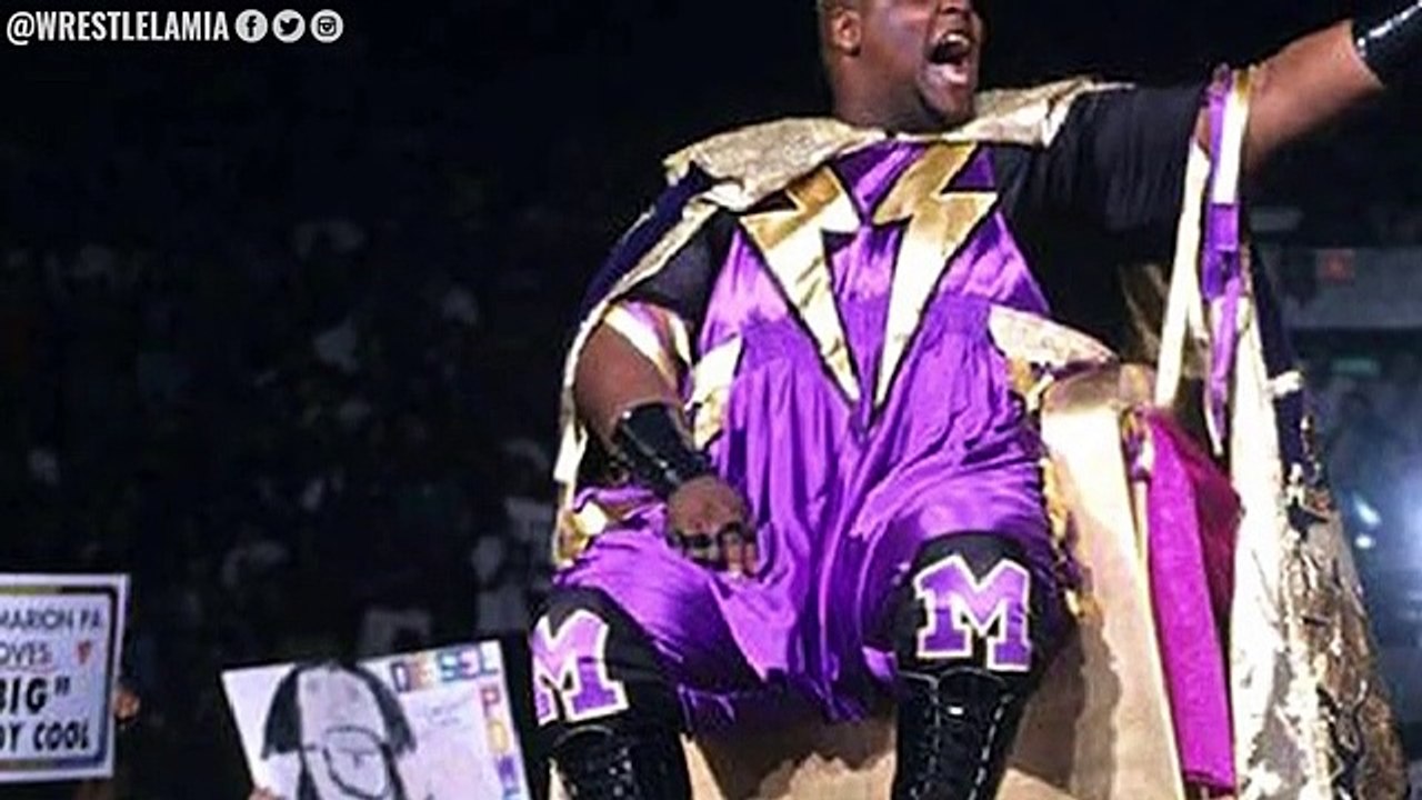 10 Wrestlers WWE Instantly Regrets Pushing To The Moon