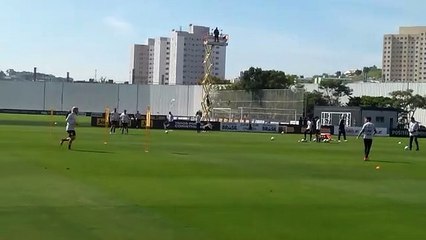 Confira imagens do treino do Corinthians desta sexta-feira