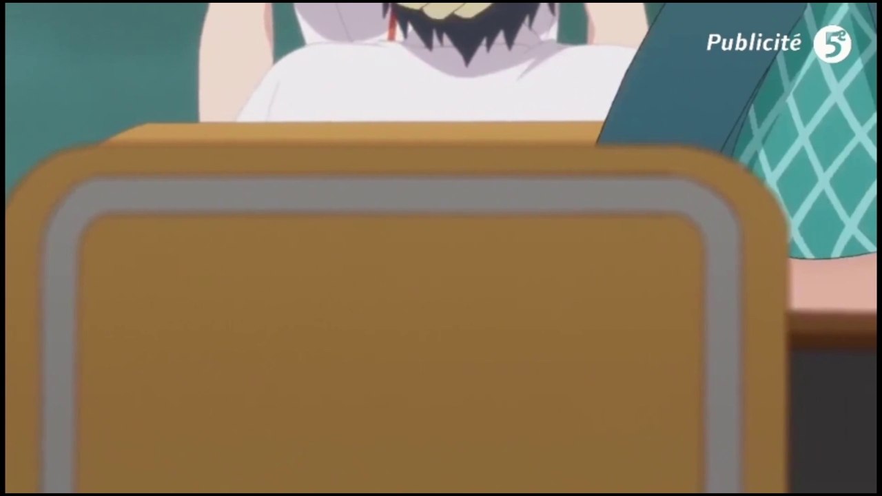 Page de publicité avec un habillage spécial Nouvel An et début du film Tendre Voyou sur La Cinquième le Lundi 01 Janvier 2001