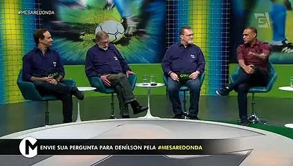 Denílson Show participa do programa Mesa Redonda