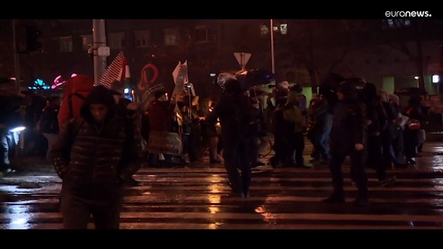 Hundreds of students in Hungary join teacher rebellion over low pay