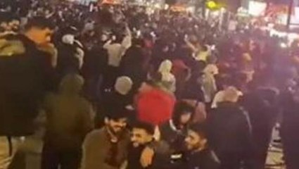 Görüntü yine İstanbul'dan! Dünya Kupası'ndaki zafer sonrası sokaklara döküldüler