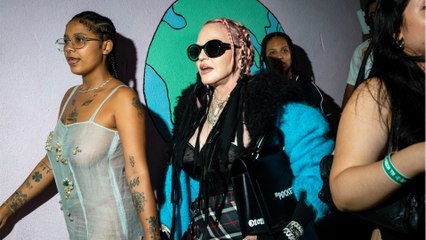 Voici - Madonna : viol, braquage, cambriolage… Son arrivée traumatisante à New York à 20 ans