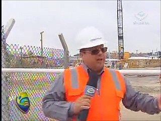 Funcionário comemoram penta do Corinthians no canteiro do Itaquerão