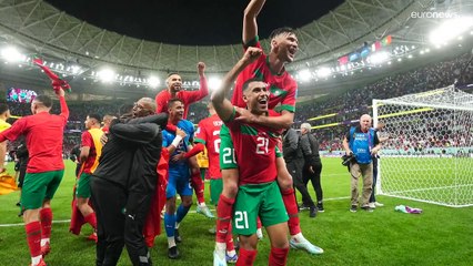 Télécharger la video: Il Marocco batte il Portogallo e arriva alle semifinali mondiali