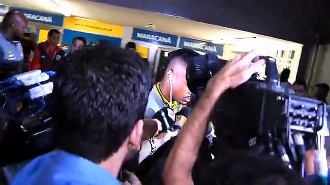 Bruno Henrique fala na chegada do Flamengo ao Maracanã