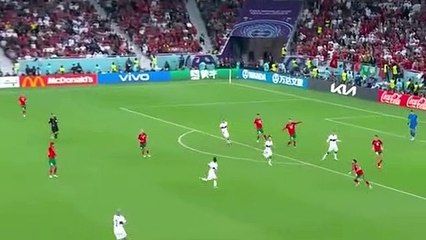 كلمات عظيمه من خليل البلوشي وبكائه عند نهاية مباراة المغرب والبرتغا
