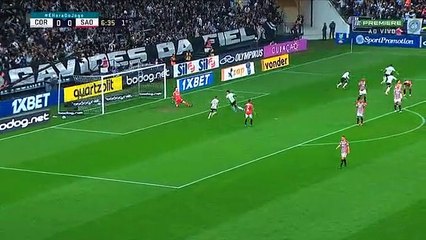 Pedrinho abre o placar para o Corinthians diante do São Paulo
