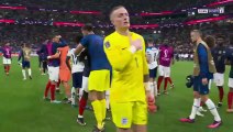 فرحة لاعبي فرنسا بعد الفوز علي انجلترا والتاهل لنصف نهائي كاس العالم