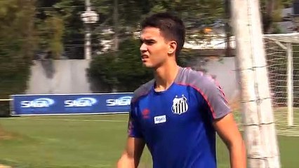 Confira imagens do treino do Santos desta sexta-feira