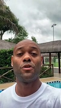 Love pede doações a pessoas carentes em SP