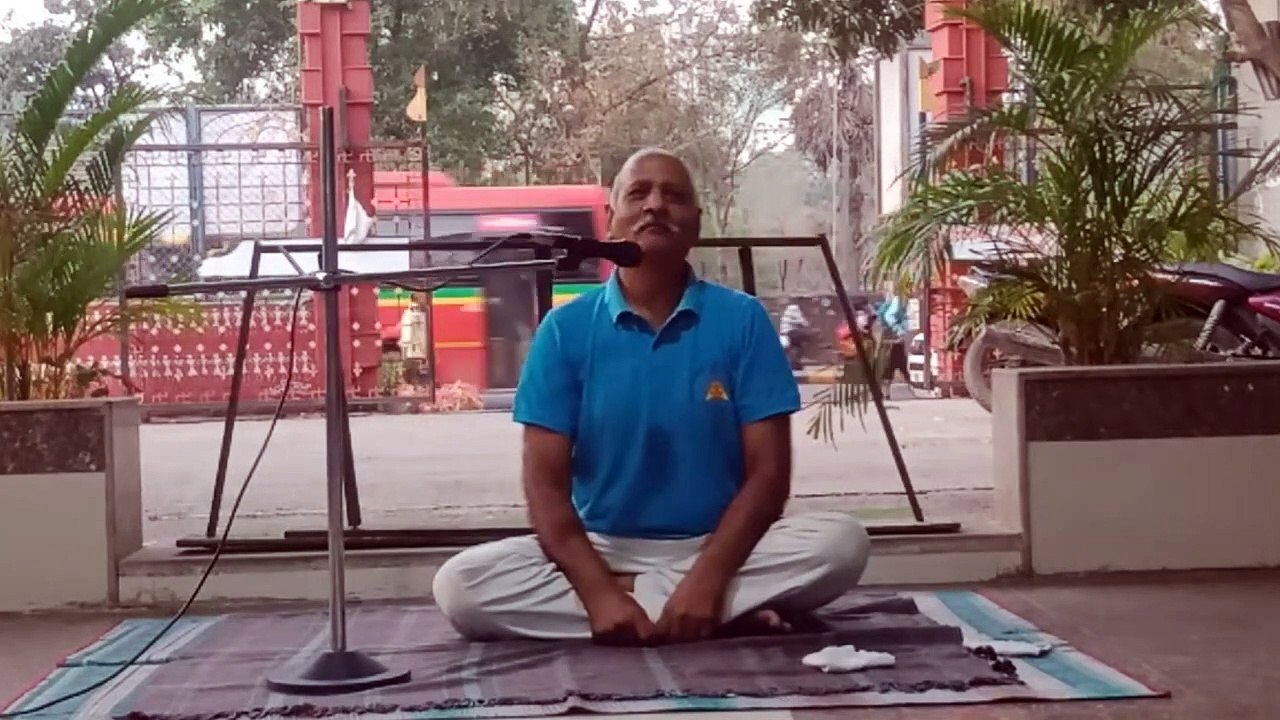आज हम करेंगे ताली चिकित्सा जिससे वृद्ध, असहाय बेड पर लेटे लेटे करते हैं Clap therapy For Old