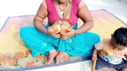 काजल आज क्या पि रही हे दोस्तो