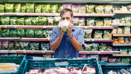 N'importe qui Bande-annonce (TR)