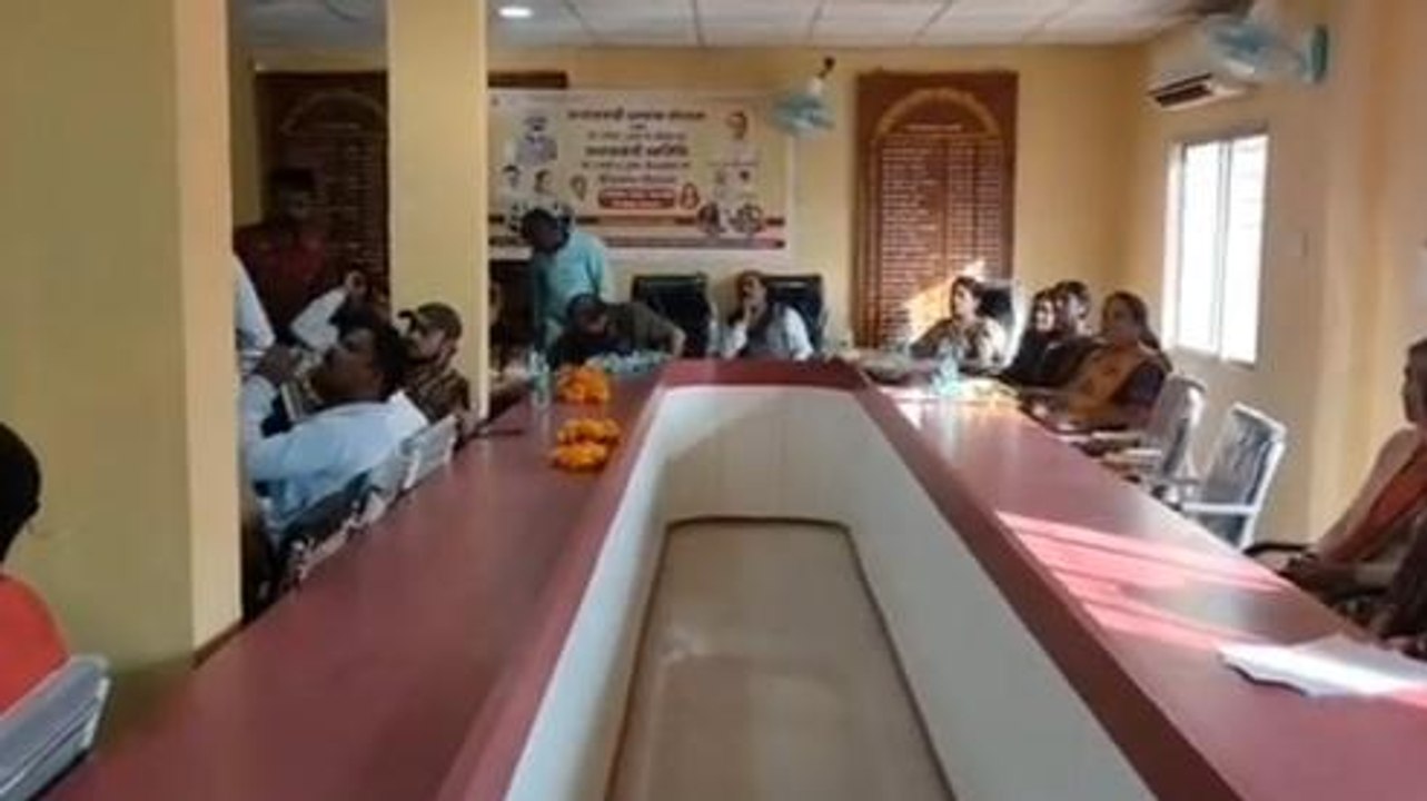 नर्मदापुरम: स्वच्छ सर्वेक्षण 2023 की तैयारी को लेकर बैठक आयोजित ,नगर पालिका ने लिए निर्णय...