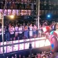 Isso que é dedicação! Neymar fazendo exercício e fortalecendo o metatarso no carnaval de Salvador