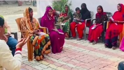 वैशाली: भाजपा विधायक लखिंदर पासवान ने जनता दरबार में सैकड़ों फरियादियों का सुना दर्द