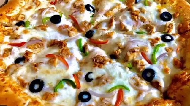chicken_Tikka_pizza_recipe_#pizza_#easytomake_#delicious_(360p)