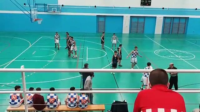 MOMENTOS DEL PARTIDO DISPUTADO CADETES DEL CB CHIPIONA CONTRA CB CIMBIS